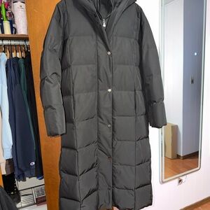 Zara Women's Long Black Puffer Jacket